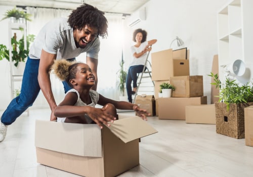 Does homeowners insurance cover belongings during move?